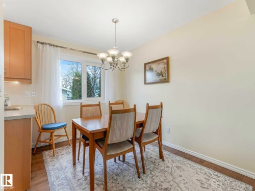 7508 76 Avenue, Edmonton, AB - Indoor Photo Showing Dining Room