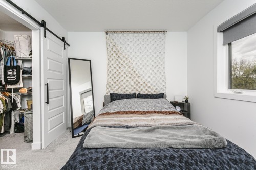 9737 101 Street, Edmonton, AB - Indoor Photo Showing Bedroom