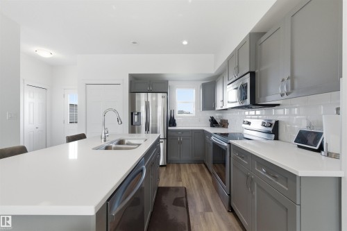 1506 157 Street, Edmonton, AB - Indoor