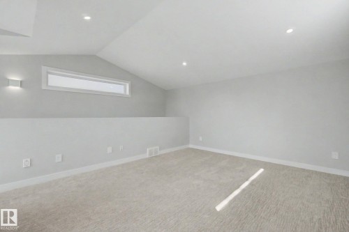 11430 75 Avenue, Edmonton, AB - Indoor Photo Showing Other Room
