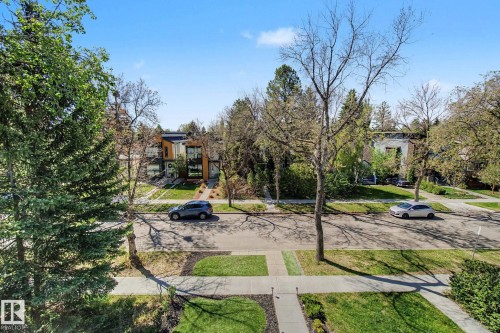 11430 75 Avenue, Edmonton, AB - Outdoor