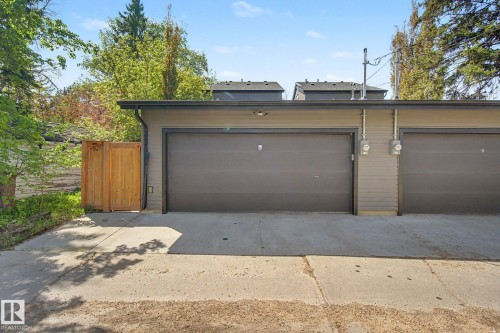 11430 75 Avenue, Edmonton, AB - Outdoor
