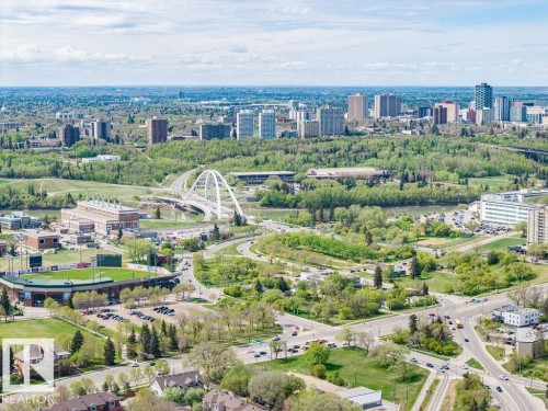 Image quality insufficient for description - 1208 9918 101 Street, Edmonton, AB - Outdoor With View