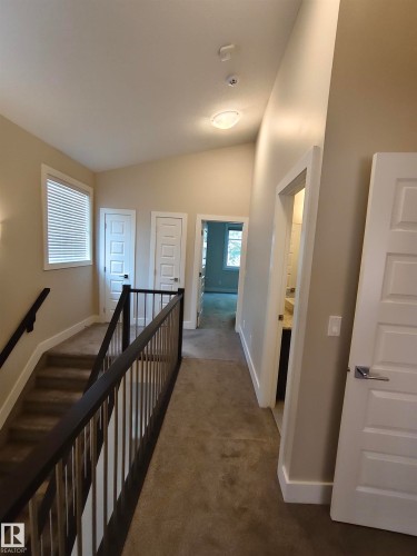 9527 75 Avenue, Edmonton, AB - Indoor Photo Showing Other Room