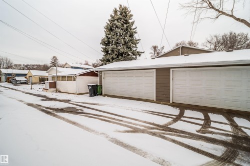 9527 75 Avenue, Edmonton, AB - Outdoor