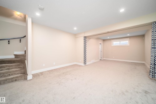 9527 75 Avenue, Edmonton, AB - Indoor Photo Showing Basement