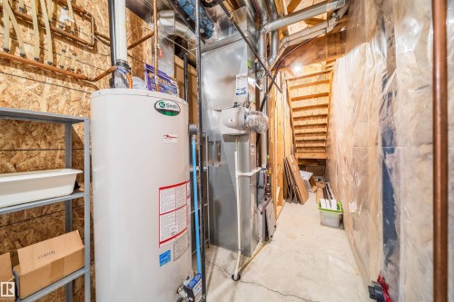 9527 75 Avenue, Edmonton, AB - Indoor Photo Showing Basement