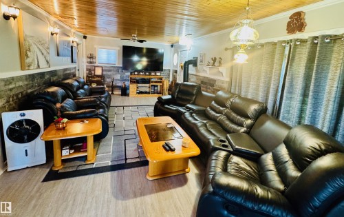 401 60501 Rr 120, Rural St. Paul County, AB - Indoor