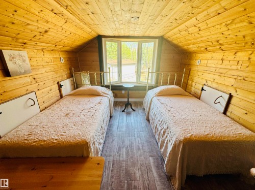 401 60501 Rr 120, Rural St. Paul County, AB - Indoor Photo Showing Bedroom