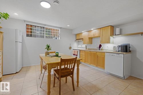 8754 Strathearn Drive Nw, Edmonton, AB - Indoor Photo Showing Other Room