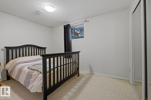 8754 Strathearn Drive Nw, Edmonton, AB - Indoor Photo Showing Bedroom