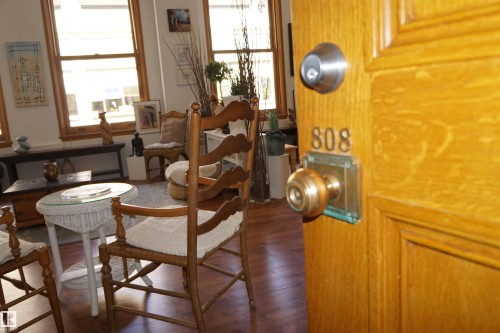 808 10134 100 Street, Edmonton, AB - Indoor Photo Showing Dining Room