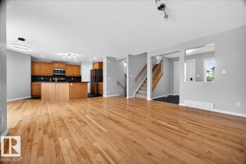 83 Becker Crescent, Fort Saskatchewan, AB - Indoor Photo Showing Other Room