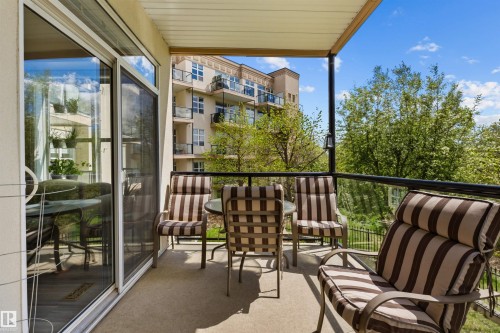 215 9507 101 Avenue, Edmonton, AB 
