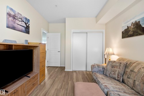 215 9507 101 Avenue, Edmonton, AB 
