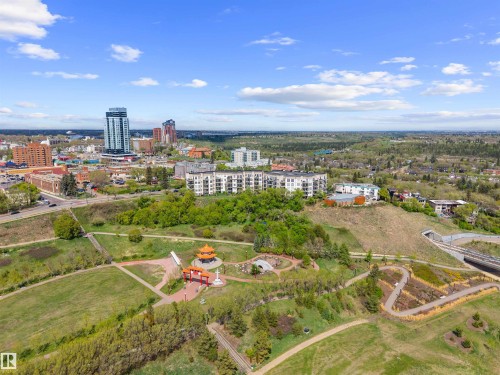 215 9507 101 Avenue, Edmonton, AB 