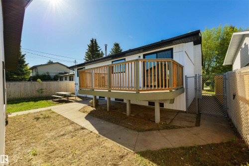 3 Linthorpe Road, Spruce Grove, AB - Outdoor With Deck Patio Veranda