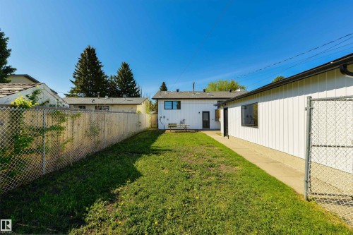 3 Linthorpe Road, Spruce Grove, AB - Outdoor