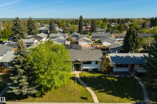 3 Linthorpe Road, Spruce Grove, AB - Outdoor With View