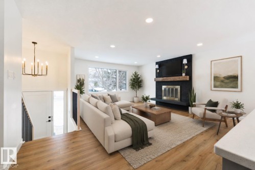 3 Linthorpe Road, Spruce Grove, AB - Indoor Photo Showing Living Room With Fireplace