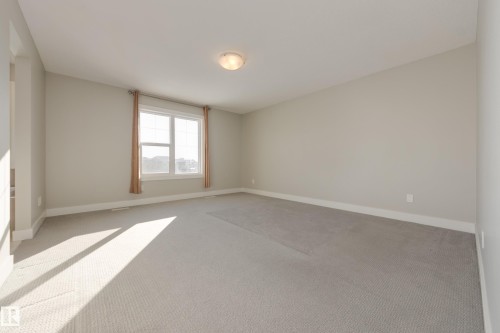 7473 Colonel Mewburn Road, Edmonton, AB - Indoor Photo Showing Other Room