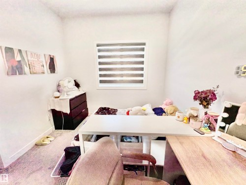1203 Eaton Lane, Edmonton, AB - Indoor