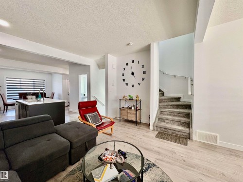 1203 Eaton Lane, Edmonton, AB - Indoor Photo Showing Living Room