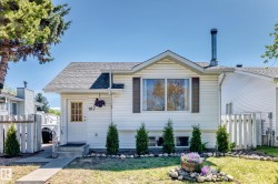 107 MILLGROVE Drive Spruce Grove, AB T7X 2S4