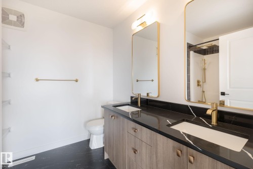 60 Cessy Street, St. Albert, AB - Indoor Photo Showing Bathroom