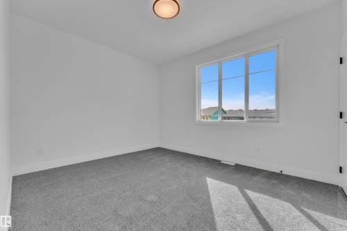 12 Cobblestone Gate, Spruce Grove, AB - Indoor Photo Showing Other Room