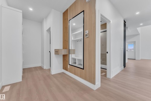 12 Cobblestone Gate, Spruce Grove, AB - Indoor Photo Showing Other Room