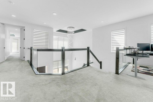 424 33 Avenue, Edmonton, AB - Indoor