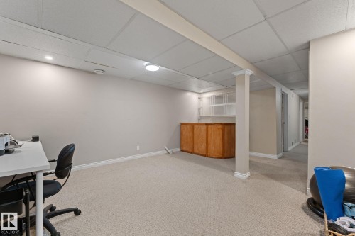 4621 126 Avenue, Edmonton, AB - Indoor