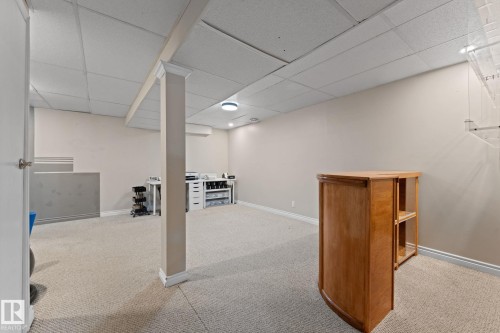 4621 126 Avenue, Edmonton, AB - Indoor