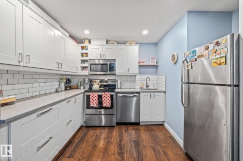 13608 137 Street, Edmonton, AB - Indoor Photo Showing Kitchen With Stainless Steel Kitchen