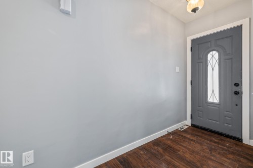 13608 137 Street, Edmonton, AB - Indoor Photo Showing Other Room