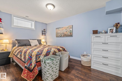 13608 137 Street, Edmonton, AB - Indoor Photo Showing Bedroom
