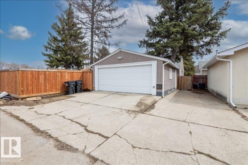 13608 137 Street, Edmonton, AB - Outdoor
