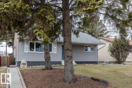 13608 137 Street, Edmonton, AB - Outdoor