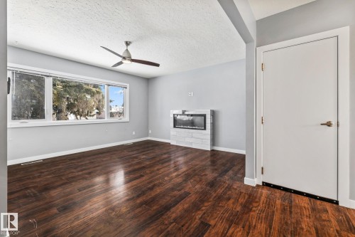 13608 137 Street, Edmonton, AB - Indoor With Fireplace