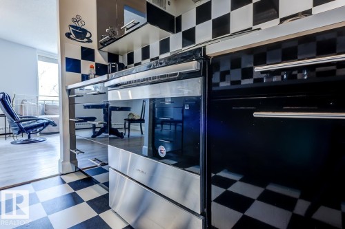 302 9916 113 Street, Edmonton, AB - Indoor
