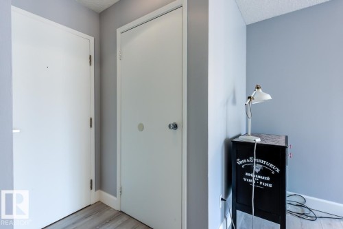 302 9916 113 Street, Edmonton, AB - Indoor Photo Showing Other Room