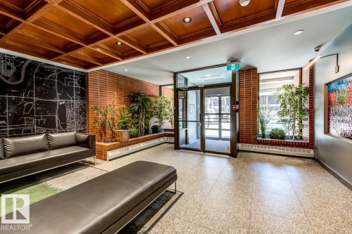 302 9916 113 Street, Edmonton, AB - Indoor Photo Showing Other Room