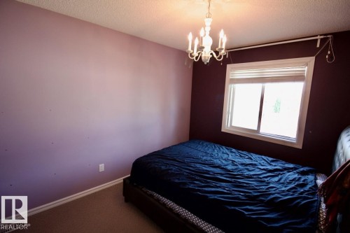 98 Walters Place, Leduc, AB - Indoor Photo Showing Bedroom