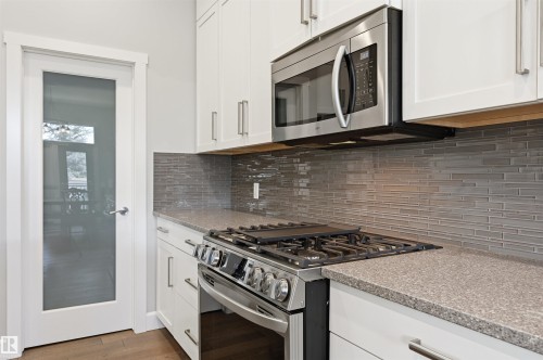 1 103 Allard Link, Edmonton, AB - Indoor Photo Showing Kitchen With Upgraded Kitchen