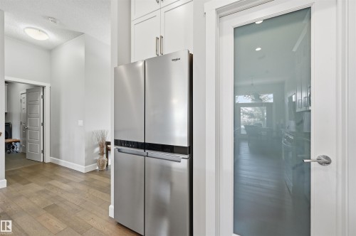 1 103 Allard Link, Edmonton, AB - Indoor