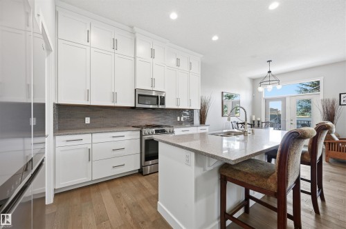 1 103 Allard Link, Edmonton, AB - Indoor Photo Showing Kitchen With Upgraded Kitchen