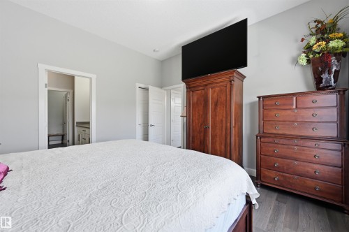 1 103 Allard Link, Edmonton, AB - Indoor Photo Showing Bedroom