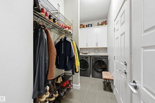1 103 Allard Link, Edmonton, AB - Indoor Photo Showing Laundry Room