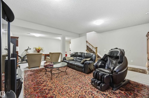 1 103 Allard Link, Edmonton, AB - Indoor